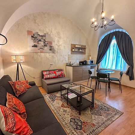 סיביו Serenity House Apartments מראה חיצוני תמונה