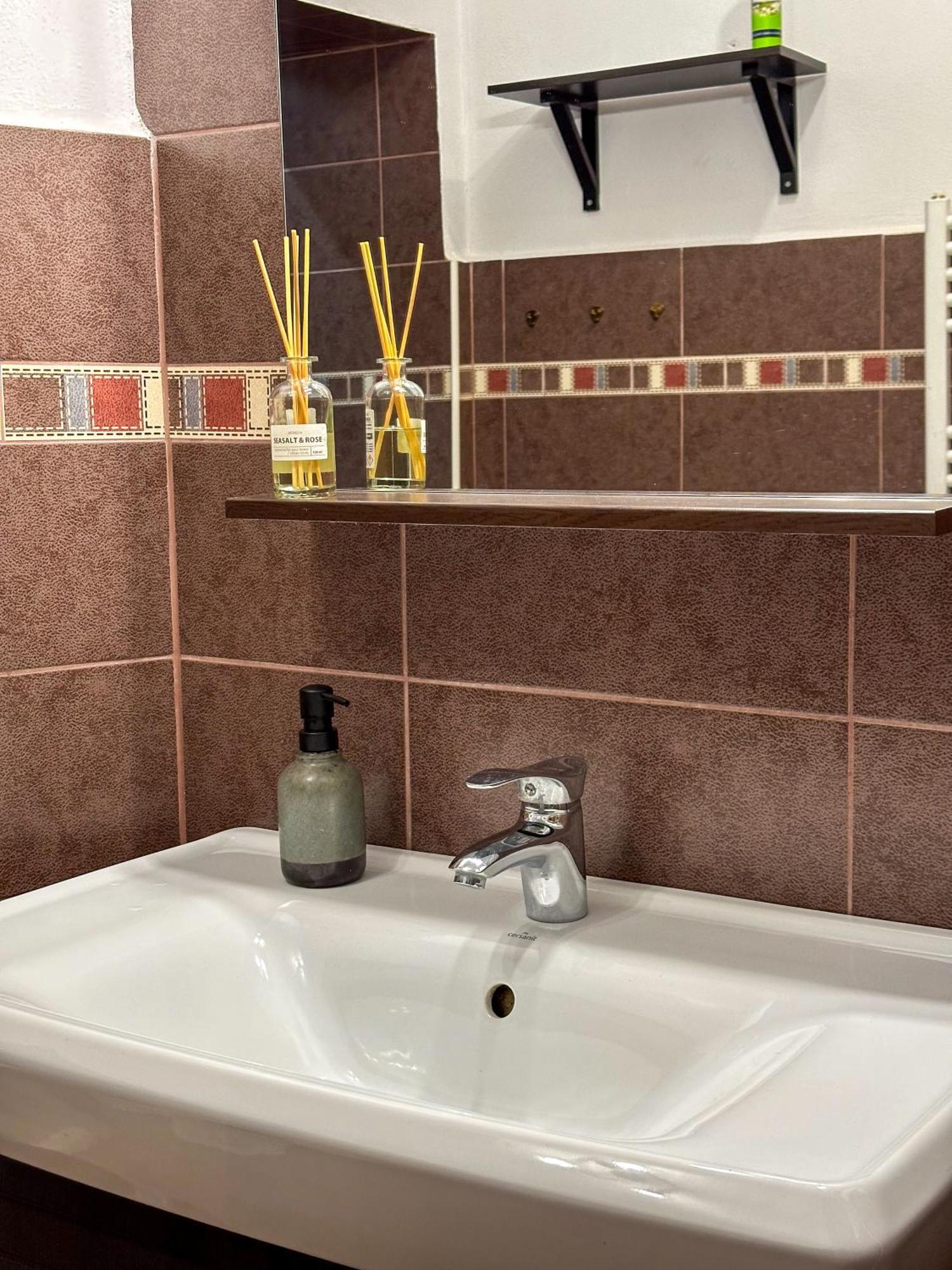 סיביו Serenity House Apartments חדר תמונה