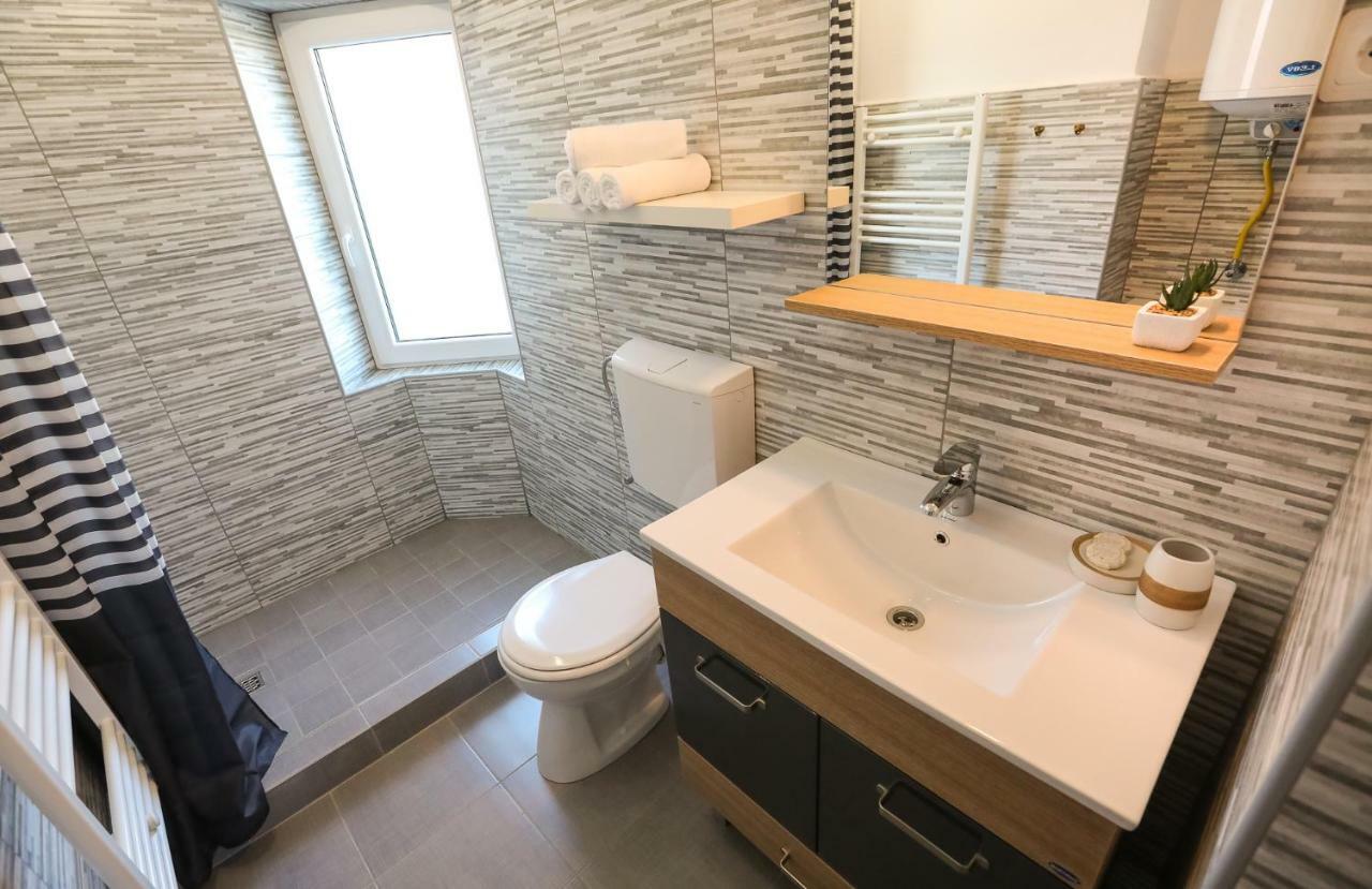 סיביו Serenity House Apartments מראה חיצוני תמונה